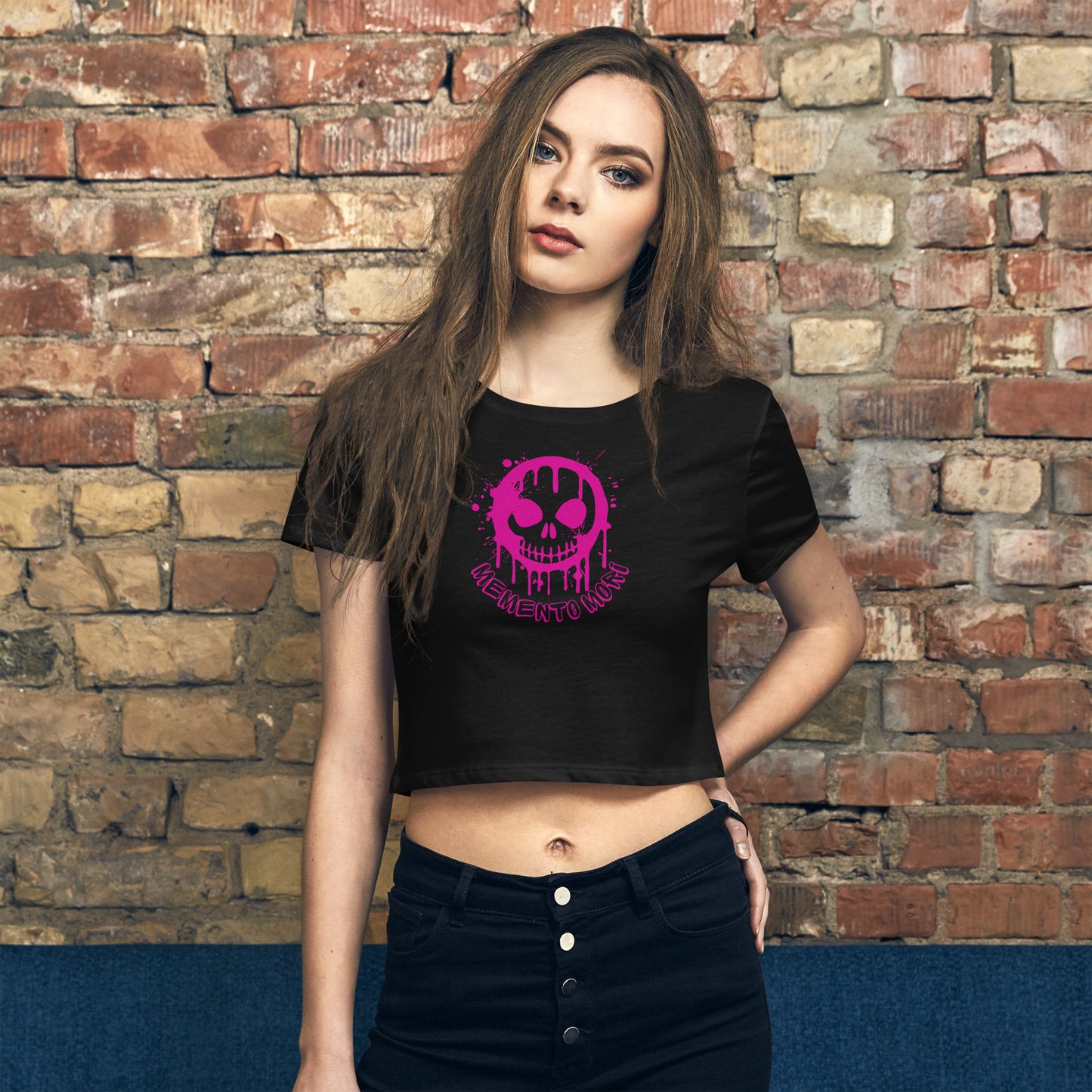 Memento Mori Graffiti - Women’s Crop Tee