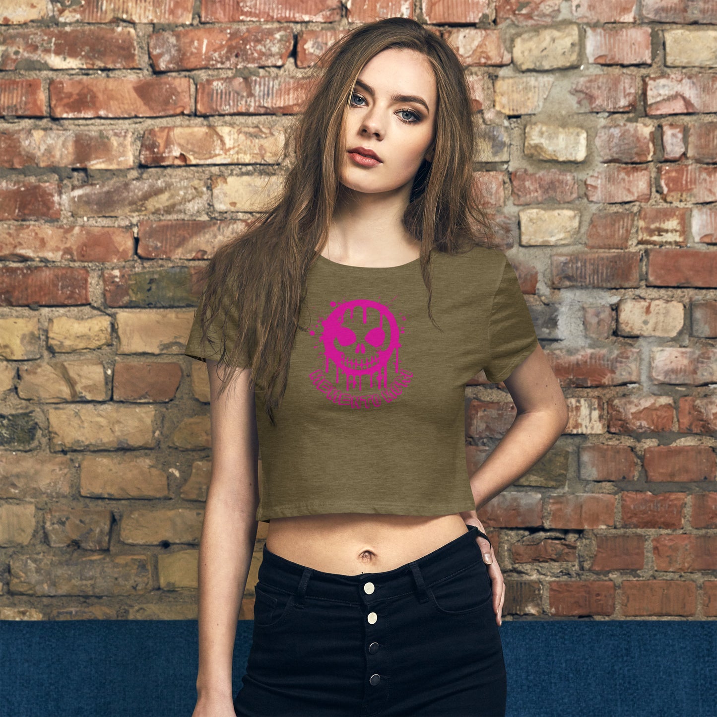 Memento Mori Graffiti - Women’s Crop Tee